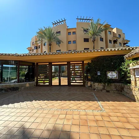 Apto. En Primera Línea De Playa Estepona