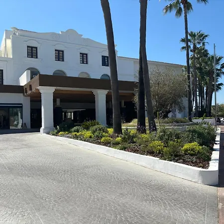 Apto. En Primera Línea De Playa Estepona