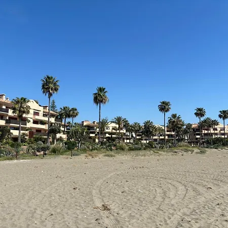 Apartment Apto. En Primera Linea De Playa Estepona