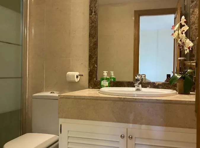 Apto. En Primera Linea De Playa * Эстепона